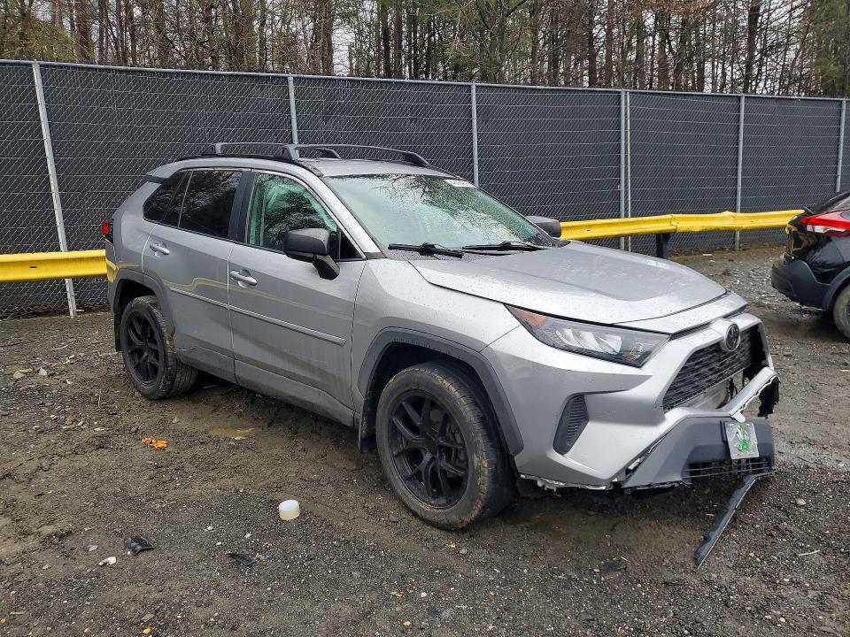 46154376 :رقم المزاد ، 2T3F1RFV3MC144904 vin ، 2021 Toyota Rav4 مزاد بيع