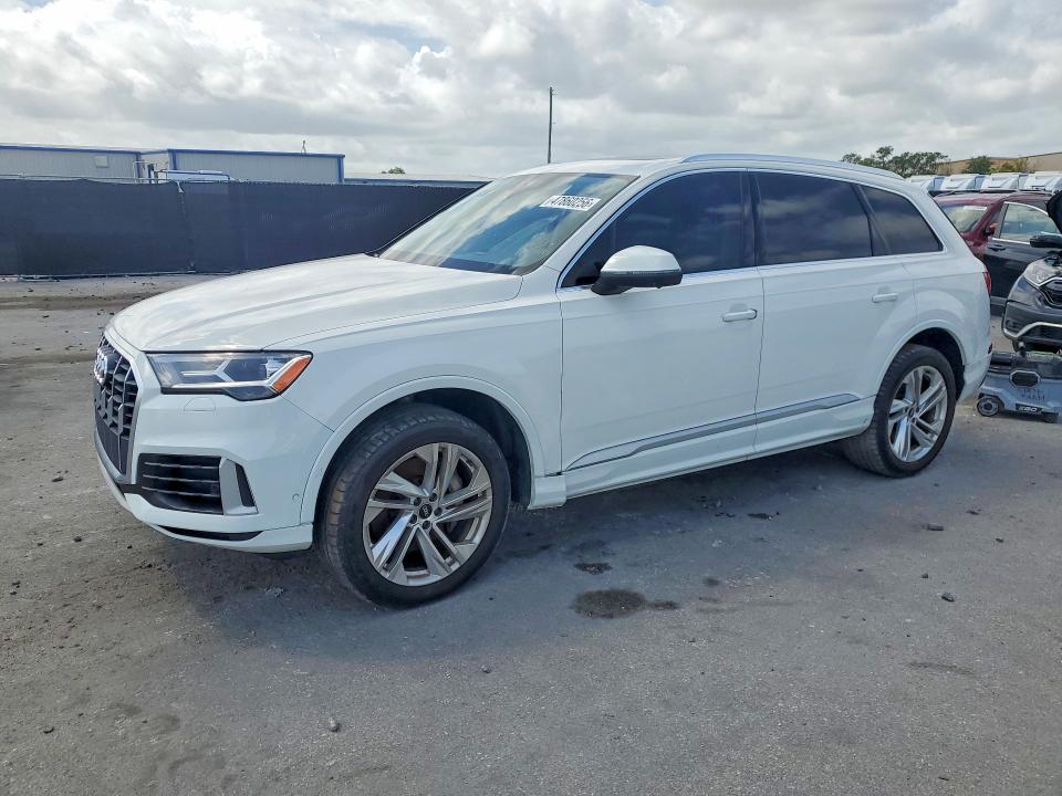 Продаж на аукціоні авто 2021 Audi Q7, vin: WA1LXAF7XMD014161, номер лоту: 47860256