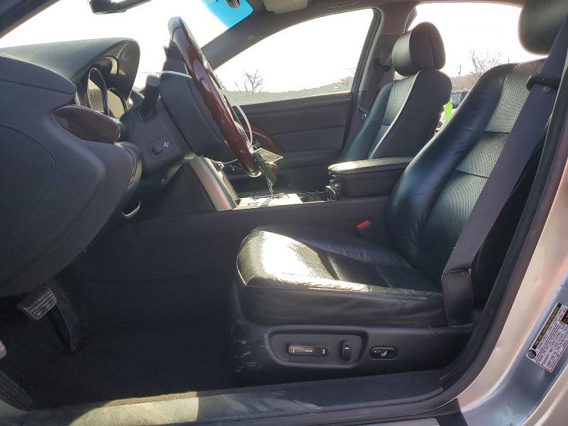 45447196 :رقم المزاد ، JH4KB165X5C017419 vin ، 2005 Acura Rl مزاد بيع