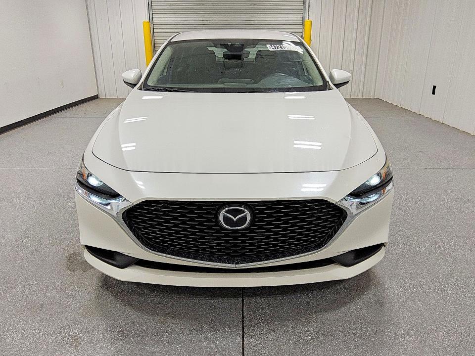 2020 Mazda 3 მანქანა იყიდება აუქციონზე, vin: 3MZBPABL4LM130573, აუქციონის ნომერი: 47215866