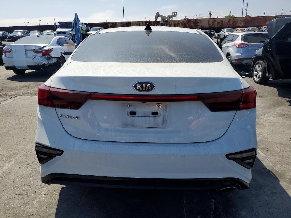 2019 Kia Forte მანქანა იყიდება აუქციონზე, vin: 3KPF24AD5KE019361, აუქციონის ნომერი: 46947536