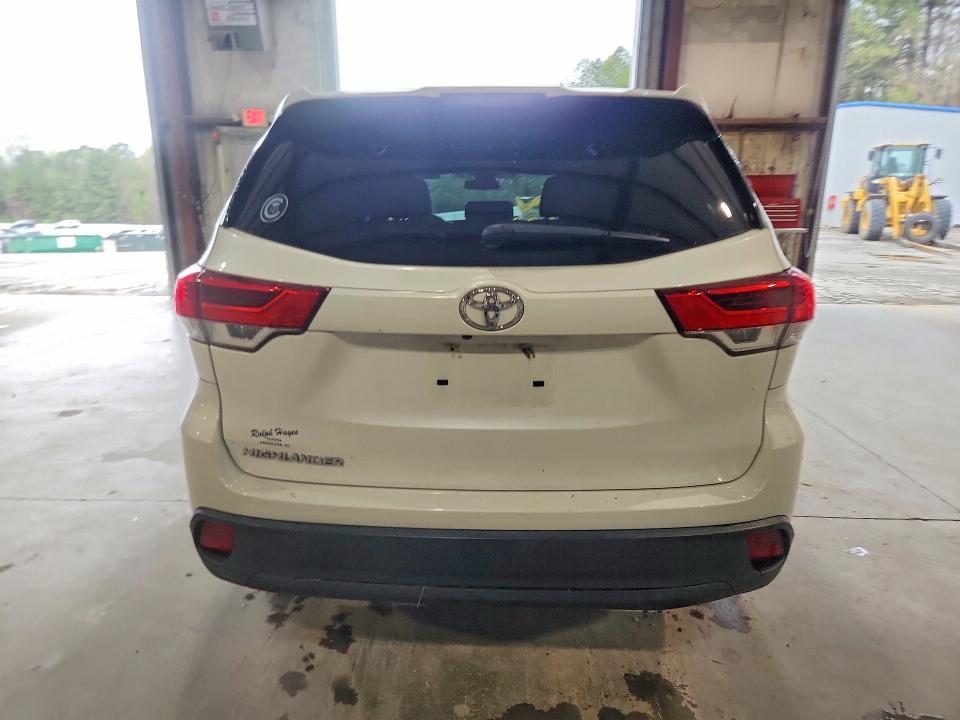 Продажа на аукционе авто 2018 Toyota Highlander, vin: 5TDZZRFH5JS260598, номер лота: 79575805