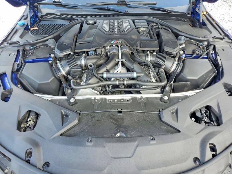 45568366 :رقم المزاد ، WBSGV0C09NCJ55155 vin ، 2022 Bmw M8 مزاد بيع