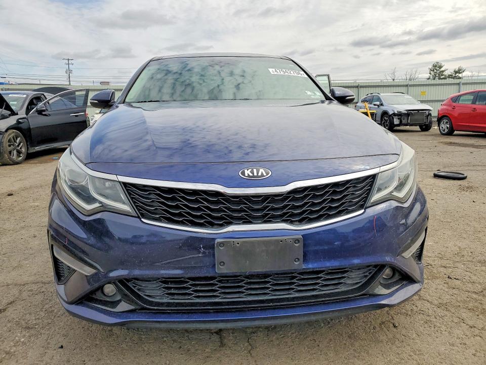 47942706 :رقم المزاد ، 5XXGT4L31KG368580 vin ، 2019 Kia Optima مزاد بيع