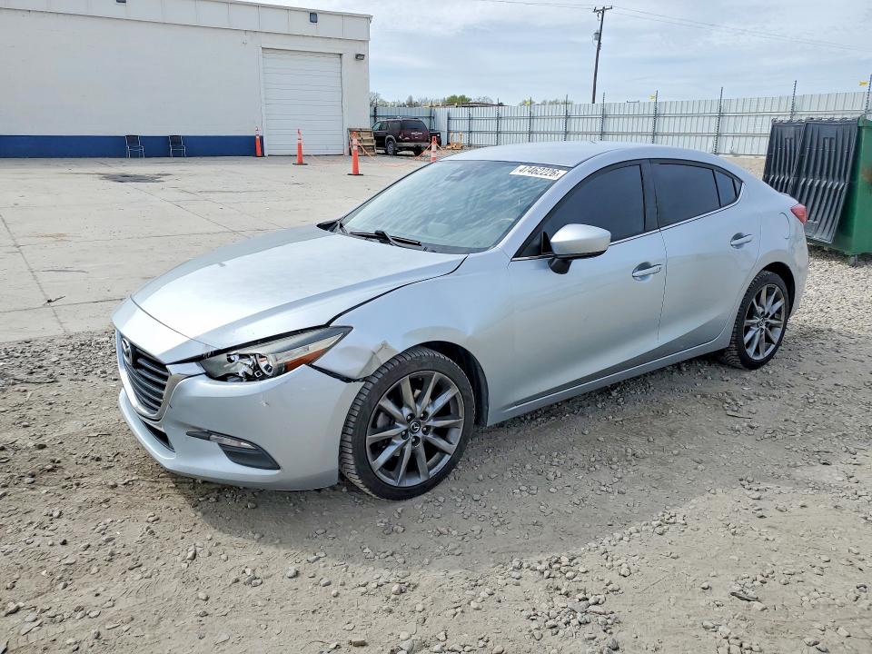 47462226 :رقم المزاد ، 3MZBN1V36JM180471 vin ، 2018 Mazda 3 مزاد بيع