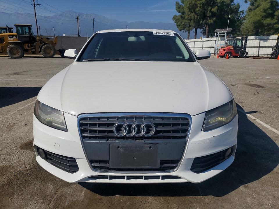 Продаж на аукціоні авто 2011 Audi A4, vin: WAUEFAFL0BN002135, номер лоту: 47641786