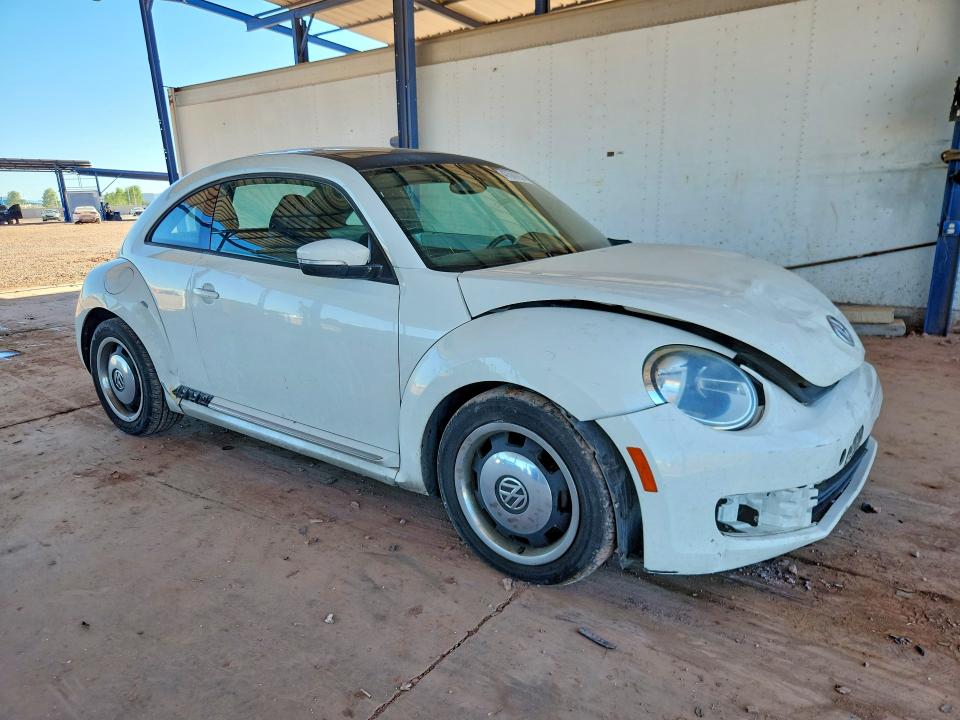 47569266 :رقم المزاد ، 3VWJP7AT0DM605475 vin ، 2013 Volkswagen Beetle مزاد بيع