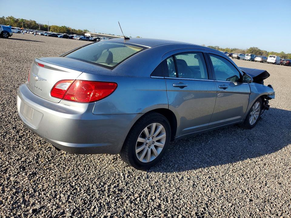 45543306 :رقم المزاد ، 1C3CC5FB8AN232171 vin ، 2010 Chrysler Sebring مزاد بيع