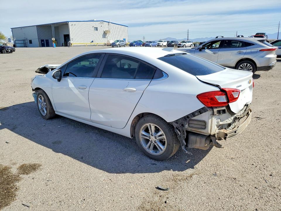 Продаж на аукціоні авто 2018 Chevrolet Cruze, vin: 1G1BE5SM0J7190472, номер лоту: 46231806