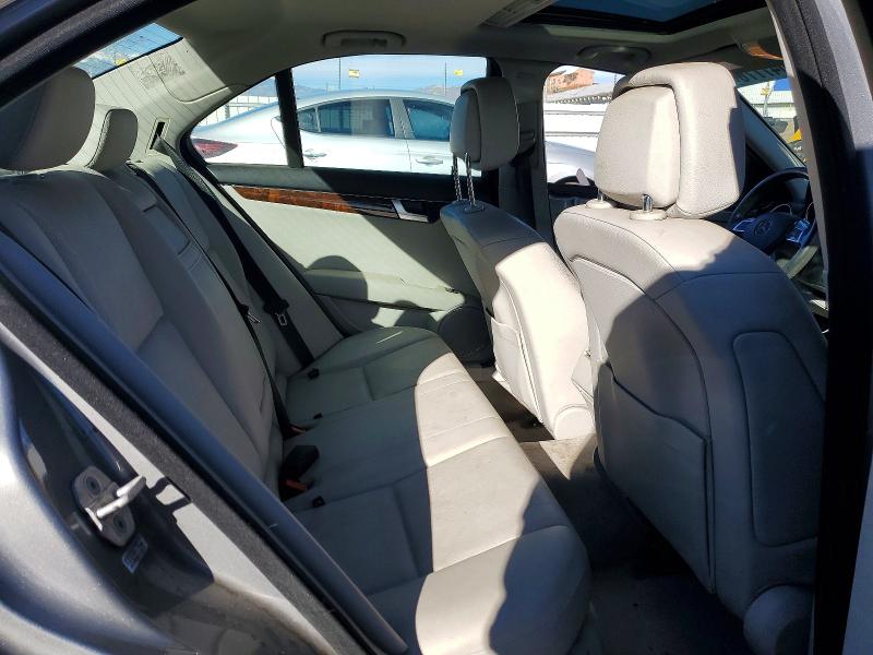 Продаж на аукціоні авто 2012 Mercedes-benz C, vin: WDDGF4HBXCA656186, номер лоту: 41647776