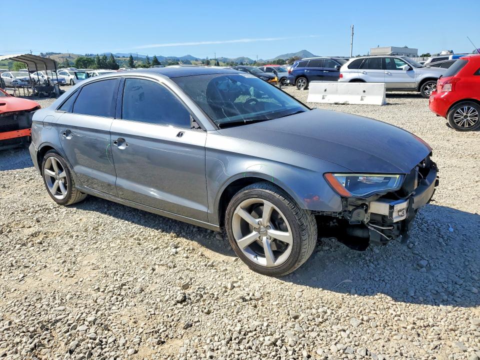 Продажа на аукционе авто 2015 Audi A3, vin: WAUACGFF0F1092243, номер лота: 47281326