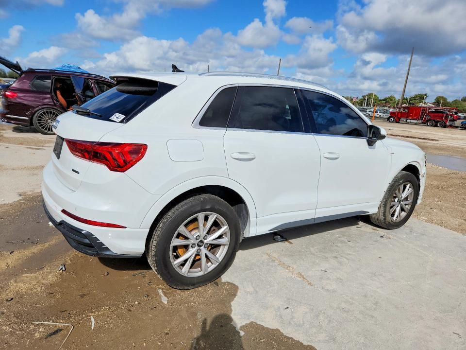 Продаж на аукціоні авто 2021 Audi Q3, vin: WA1DECF39M1046202, номер лоту: 79774495