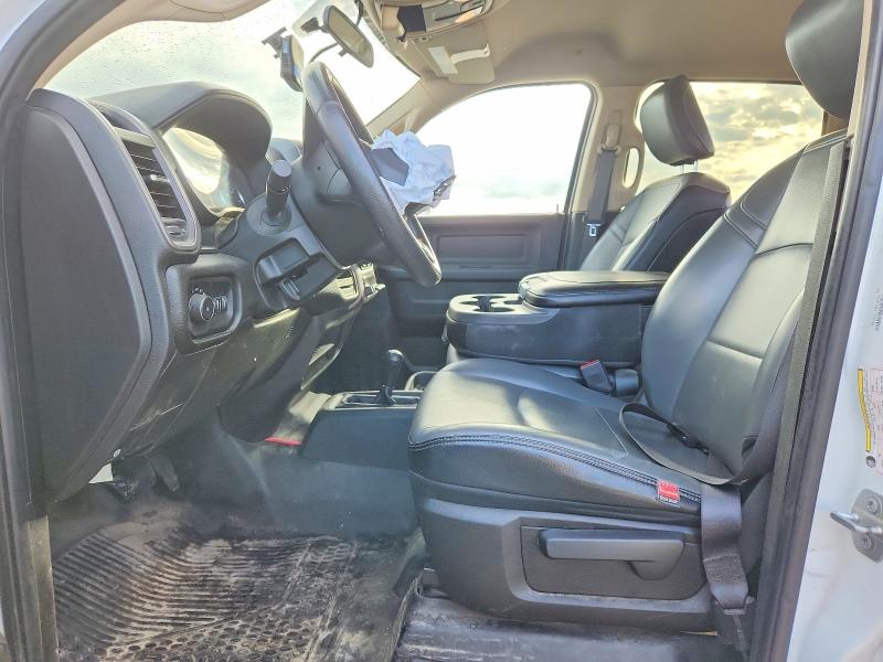 78319975 :رقم المزاد ، 3C6UR5HL9KG570314 vin ، 2019 Ram 2500 مزاد بيع