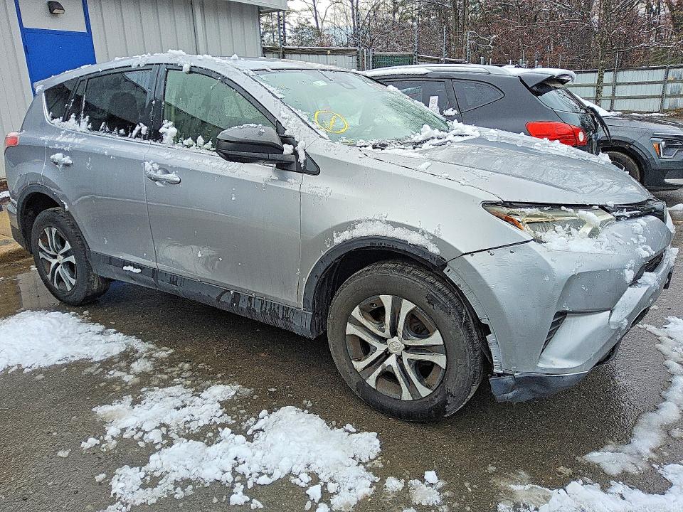 75013185 :رقم المزاد ، JTMBFREVXJD250713 vin ، 2018 Toyota Rav4 مزاد بيع