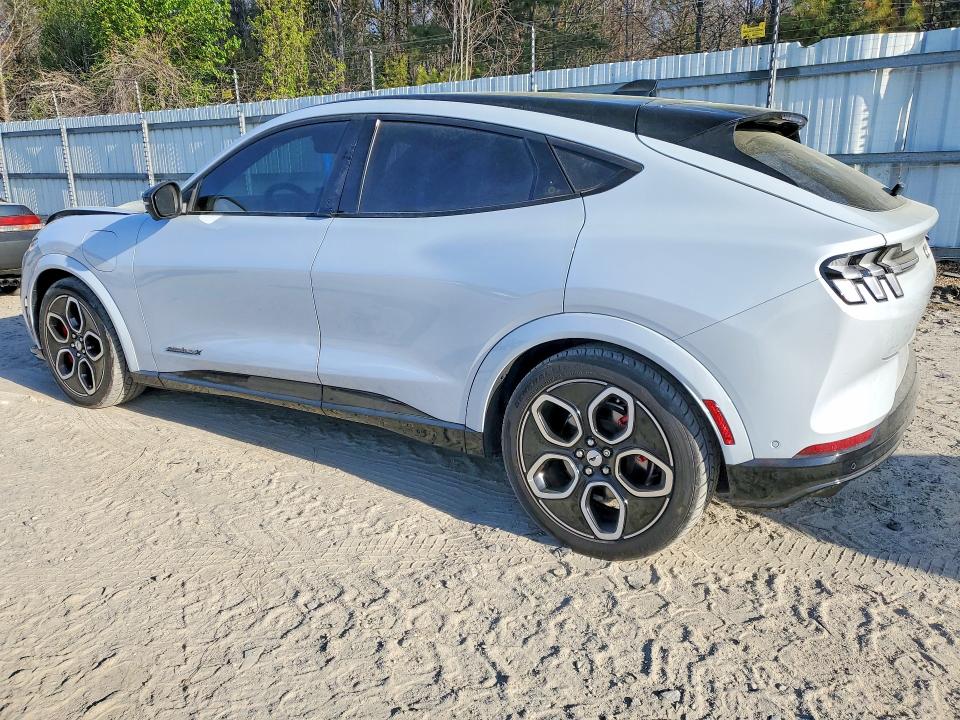 Продажа на аукционе авто 2022 Ford Mustang Mach-e, vin: 3FMTK4SE5NMA14869, номер лота: 47872296