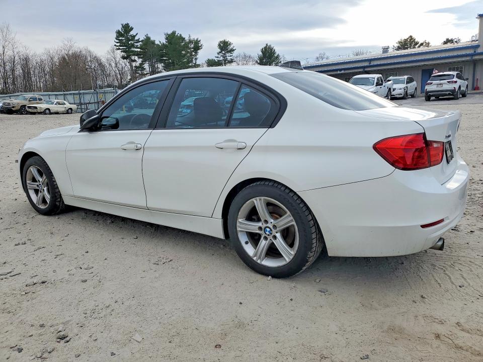 2015 Bmw 320 მანქანა იყიდება აუქციონზე, vin: WBA3C3G54FNS76035, აუქციონის ნომერი: 47578876