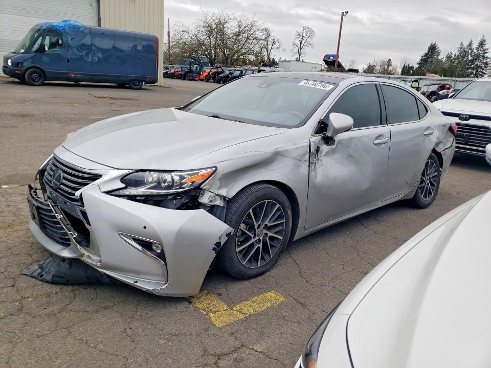 2017 Lexus Es 350 მანქანა იყიდება აუქციონზე, vin: 58ABK1GG4HU058732, აუქციონის ნომერი: 46740786