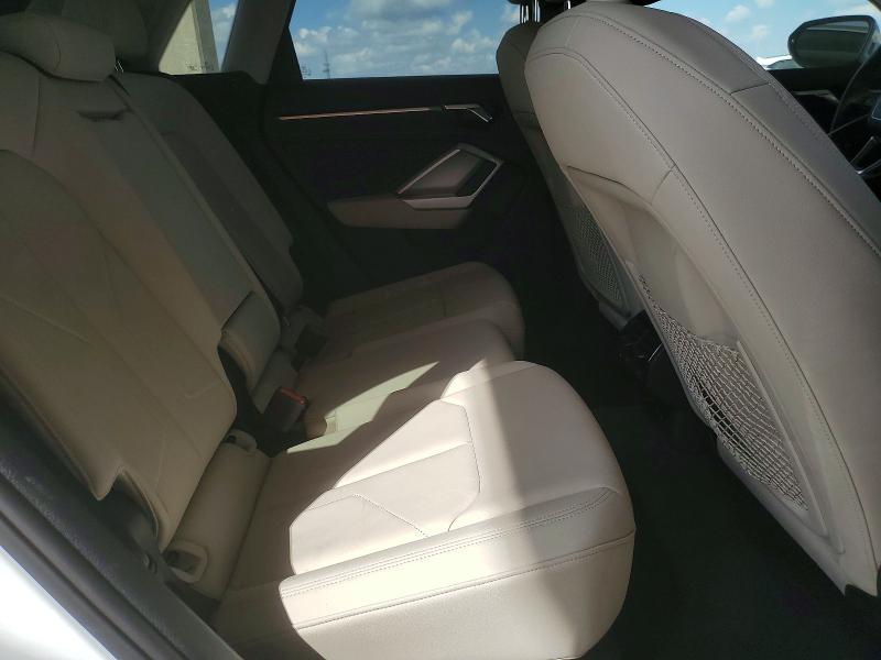 47585856 :رقم المزاد ، WA1AECF35L1101861 vin ، 2020 Audi Q3 مزاد بيع