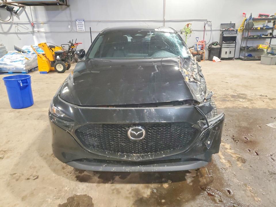 Продажа на аукционе авто 2025 Mazda 3, vin: JM1BPALM8S1776141, номер лота: 47613406