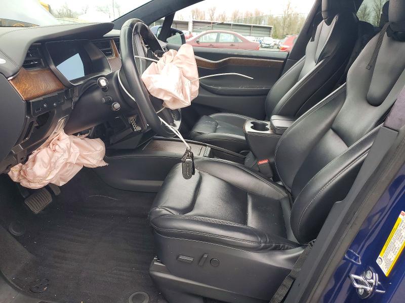 79493865 :رقم المزاد ، 5YJXCBE24LF301582 vin ، 2020 Tesla Model X مزاد بيع
