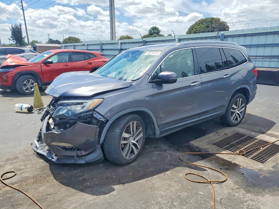 Продаж на аукціоні авто 2017 Honda Pilot, vin: 5FNYF6H03HB092369, номер лоту: 46616556