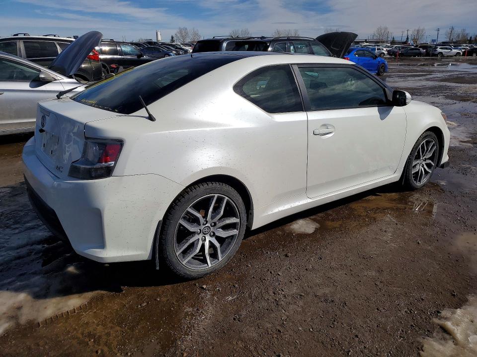 46314256 :رقم المزاد ، JTKJF5C75GJ015924 vin ، 2016 Scion Tc مزاد بيع