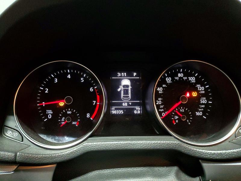 47471156 :رقم المزاد ، 1VWAA7A31JC014960 vin ، 2018 Volkswagen Passat مزاد بيع