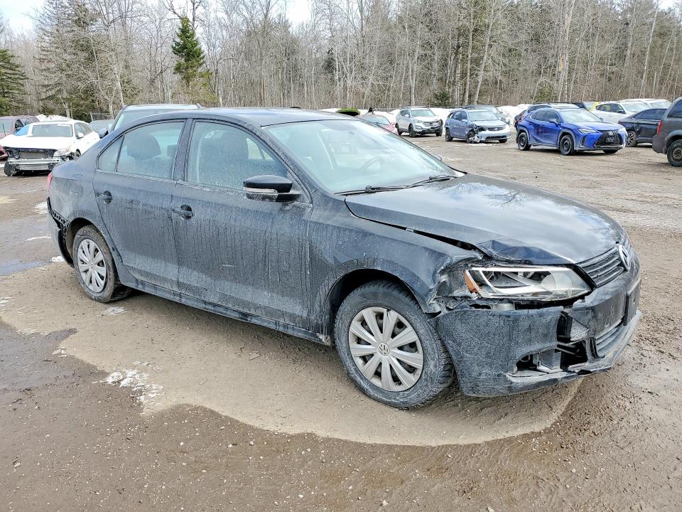 79596965 :رقم المزاد ، 3VW2K7AJ7EM359429 vin ، 2014 Volkswagen Jetta مزاد بيع