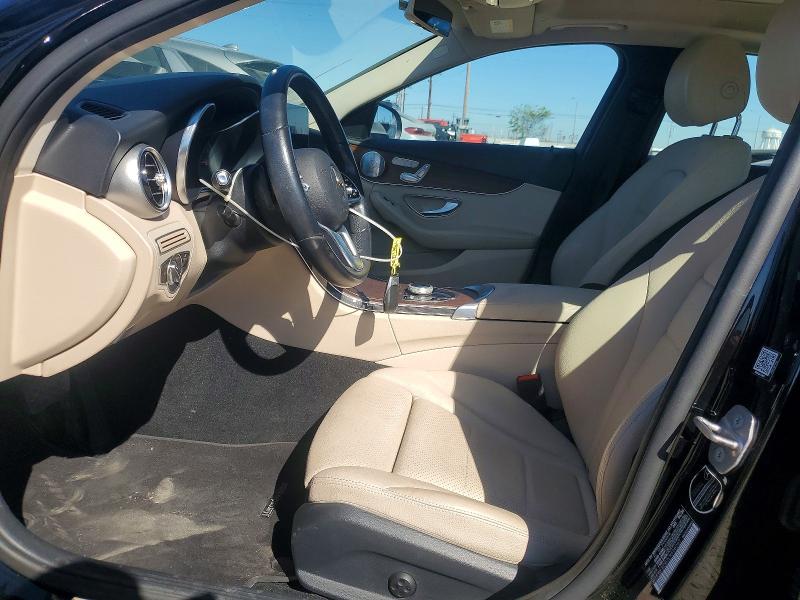 46951796 :رقم المزاد ، W1KWF8DB2LR598262 vin ، 2020 Mercedes-benz C مزاد بيع