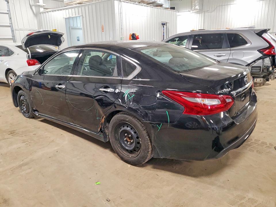 2018 Nissan Altima მანქანა იყიდება აუქციონზე, vin: 1N4AL3AP4JC473270, აუქციონის ნომერი: 78726545