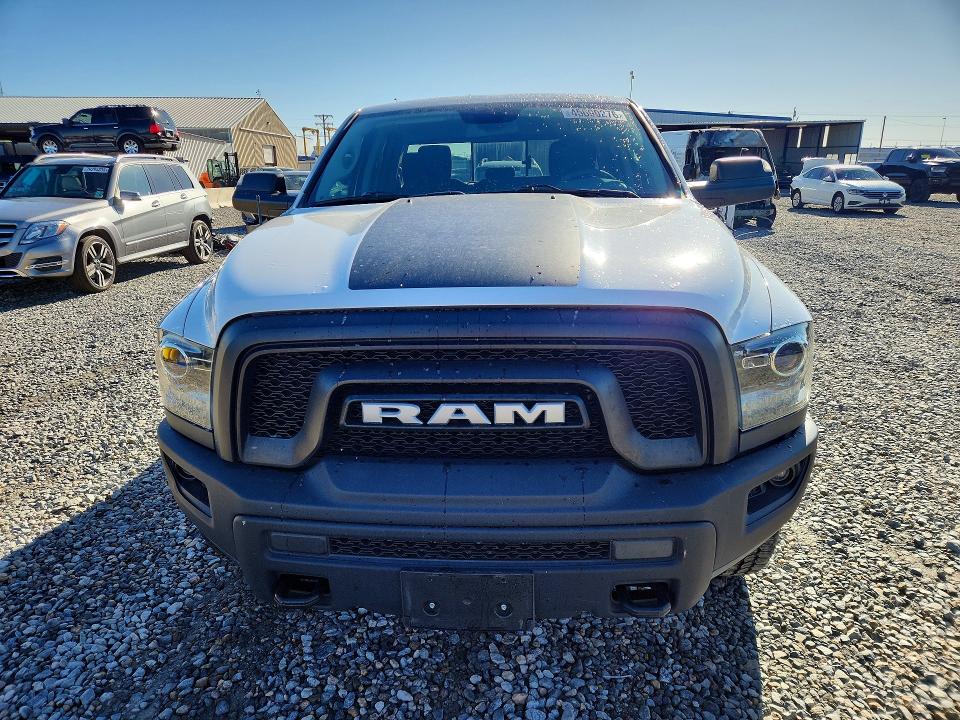 45690276 :رقم المزاد ، 1C6RR6GT1LS151932 vin ، 2020 Ram 1500 Classic مزاد بيع