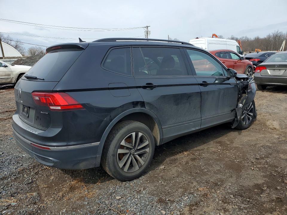 2022 Volkswagen Tiguan მანქანა იყიდება აუქციონზე, vin: 3VV0B7AX9NM166229, აუქციონის ნომერი: 47008226