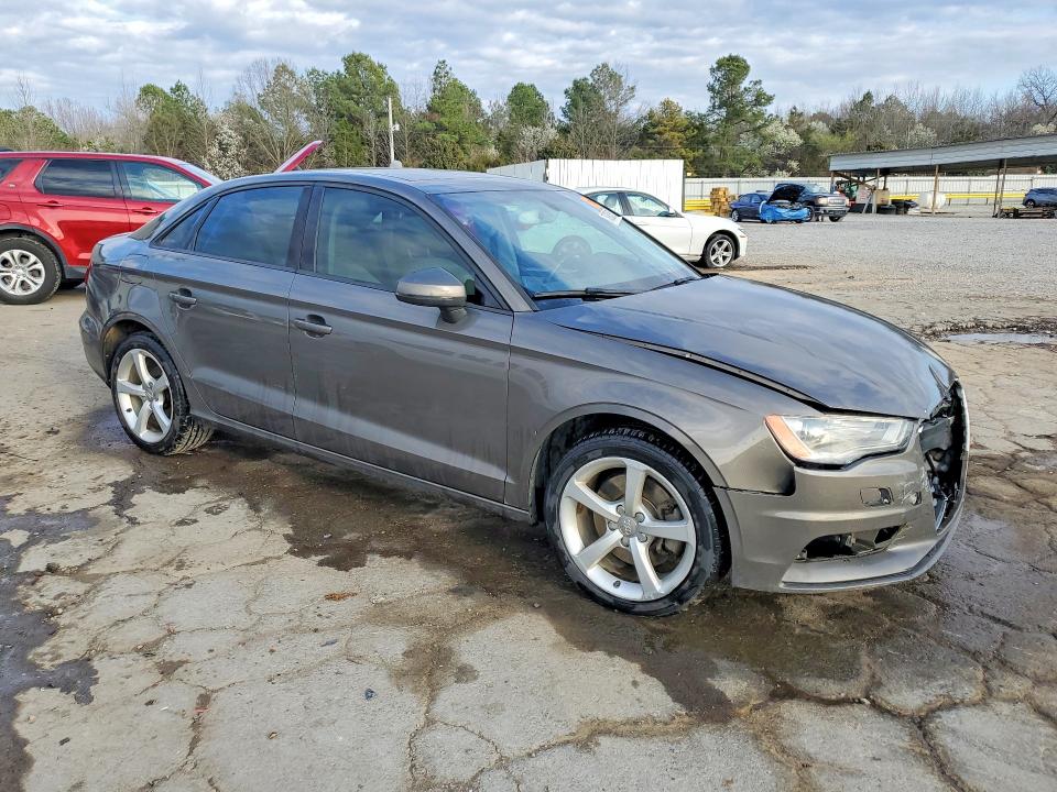 Продажа на аукционе авто 2015 Audi A3, vin: WAUBFGFF8F1054111, номер лота: 78982635