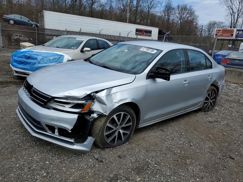 47700136 :رقم المزاد ، 3VWD67AJ0GM295055 vin ، 2016 Volkswagen Jetta مزاد بيع