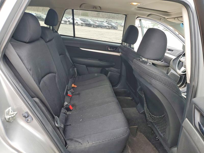 48369316 :رقم المزاد ، 4S4BRBGC5B3358864 vin ، 2011 Subaru Outback مزاد بيع