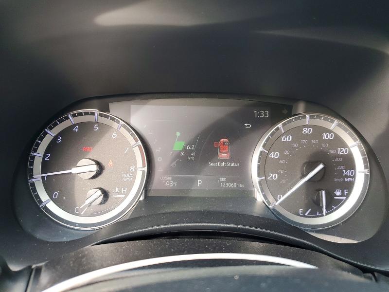 Продажа на аукционе авто 2022 Toyota Highlander, vin: 5TDDZRBH4NS211964, номер лота: 47402356
