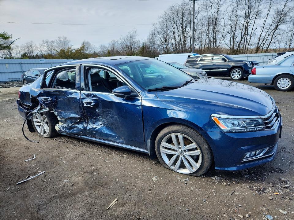 Продажа на аукционе авто 2018 Volkswagen Passat, vin: 1VWBA7A3XJC027629, номер лота: 45808856