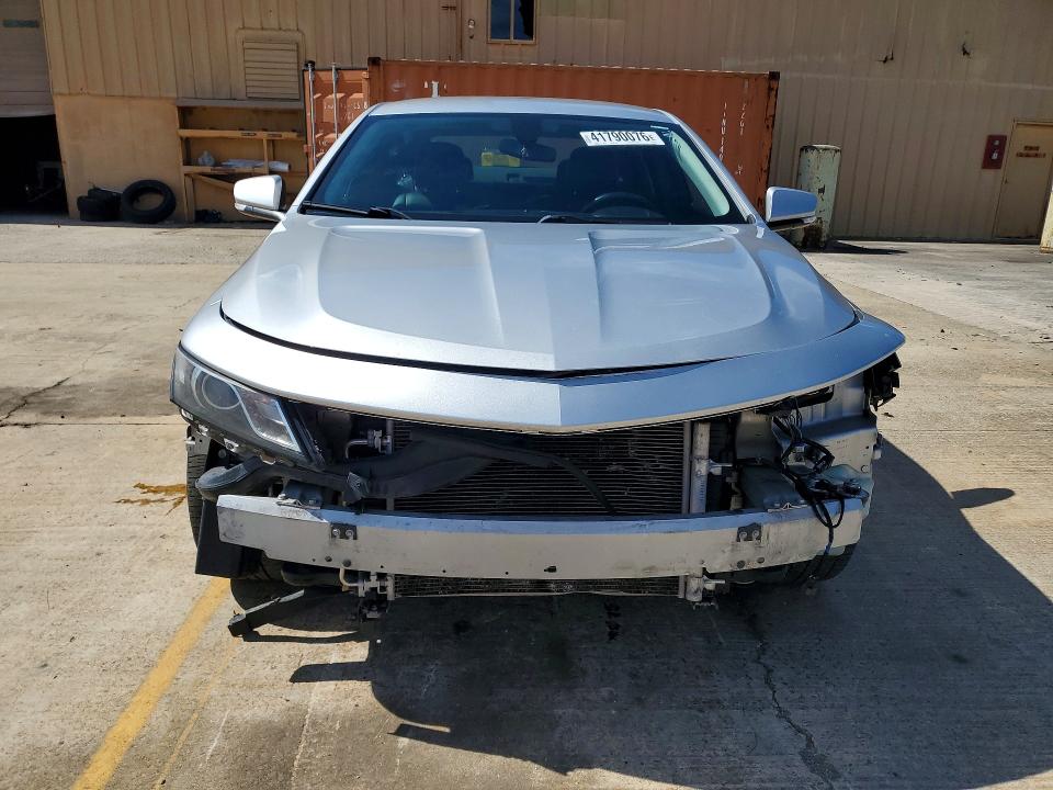 41790076 :رقم المزاد ، 2G1105SA2J9153907 vin ، 2018 Chevrolet Impala مزاد بيع