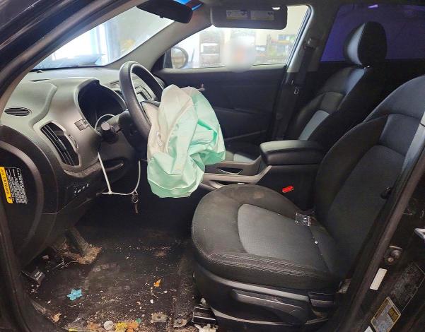47132976 :رقم المزاد ، KNDPBCAC4G7810848 vin ، 2016 Kia Sportage مزاد بيع