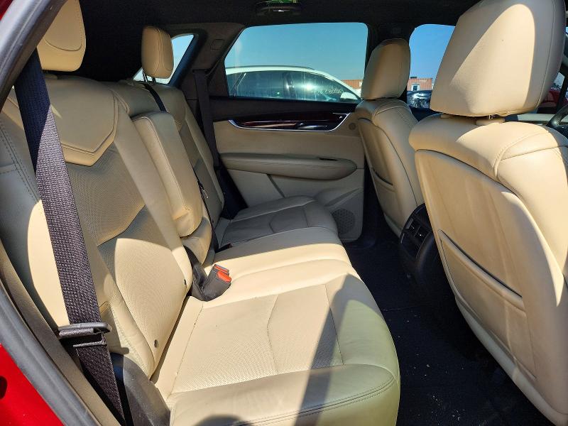 47649596 :رقم المزاد ، 1GYKNDRS6HZ188014 vin ، 2017 Cadillac Xt5 مزاد بيع