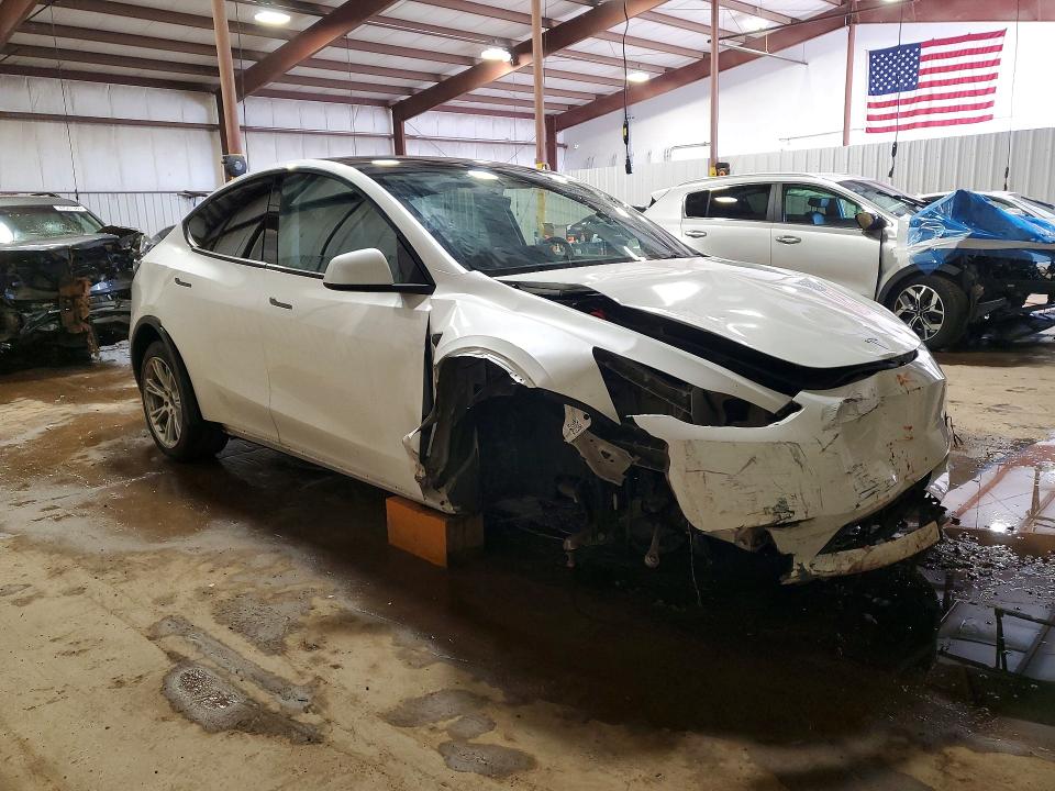 47232566 :رقم المزاد ، 7SAYGDEE1PA124526 vin ، 2023 Tesla Model Y مزاد بيع