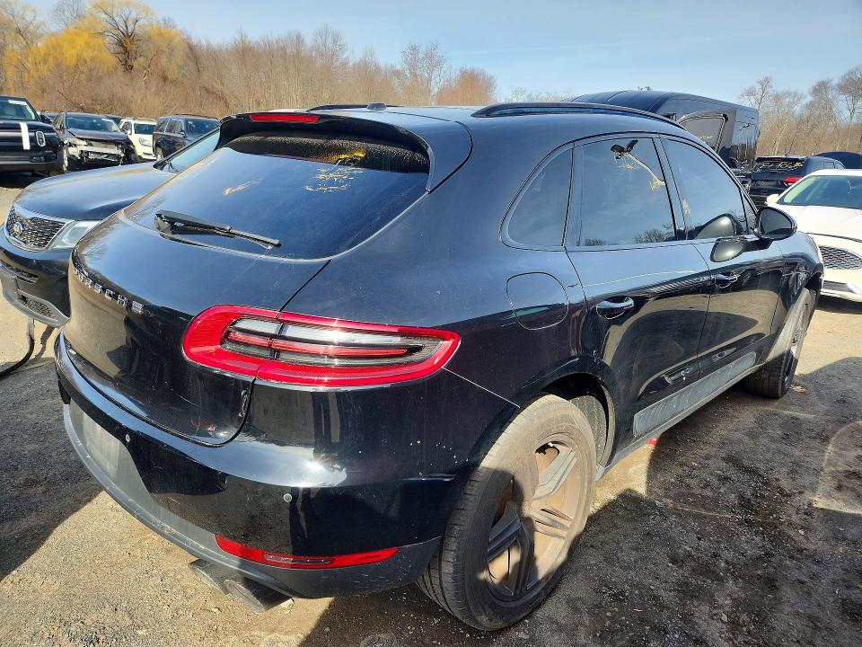 Aukcja sprzedaży 2015 Porsche Macan, vin: WP1AB2A54FLB62076, numer aukcji: 46881386