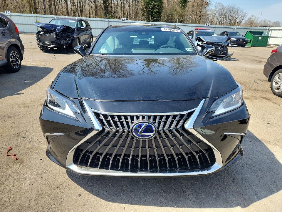 2022 Lexus Es 300h მანქანა იყიდება აუქციონზე, vin: 58ADA1C19NU015271, აუქციონის ნომერი: 47794066