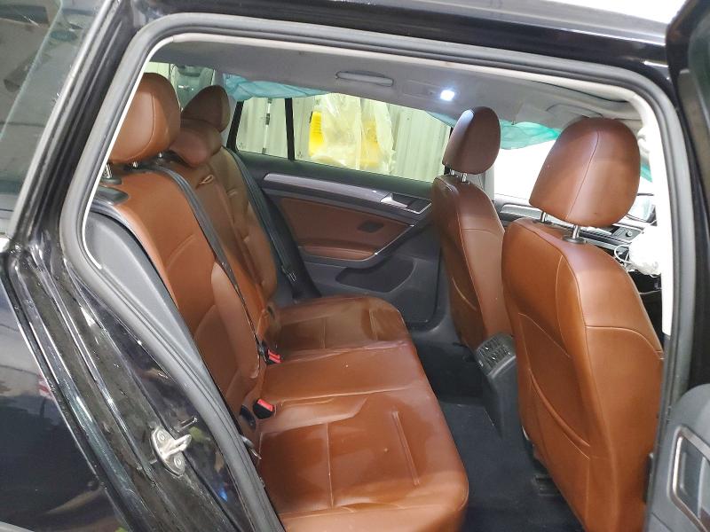 79752375 :رقم المزاد ، 3VWH17AU6JM757166 vin ، 2018 Volkswagen Golf Alltrack مزاد بيع