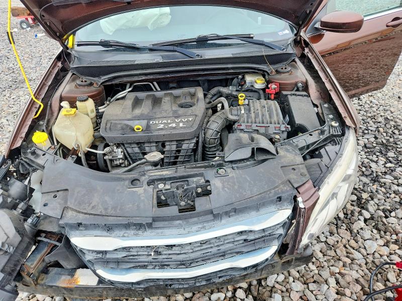 2013 Chrysler 200 მანქანა იყიდება აუქციონზე, vin: 1C3CCBAB6DN670715, აუქციონის ნომერი: 79736155