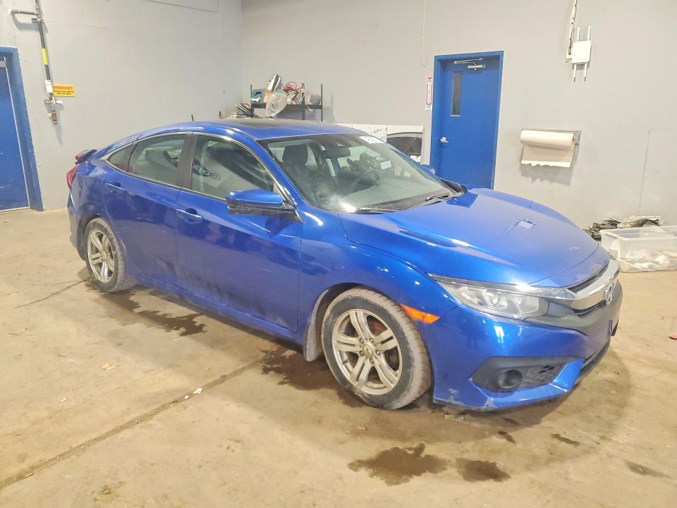 Продажа на аукционе авто 2017 Honda Civic, vin: 2HGFC2F88HH003196, номер лота: 42068726