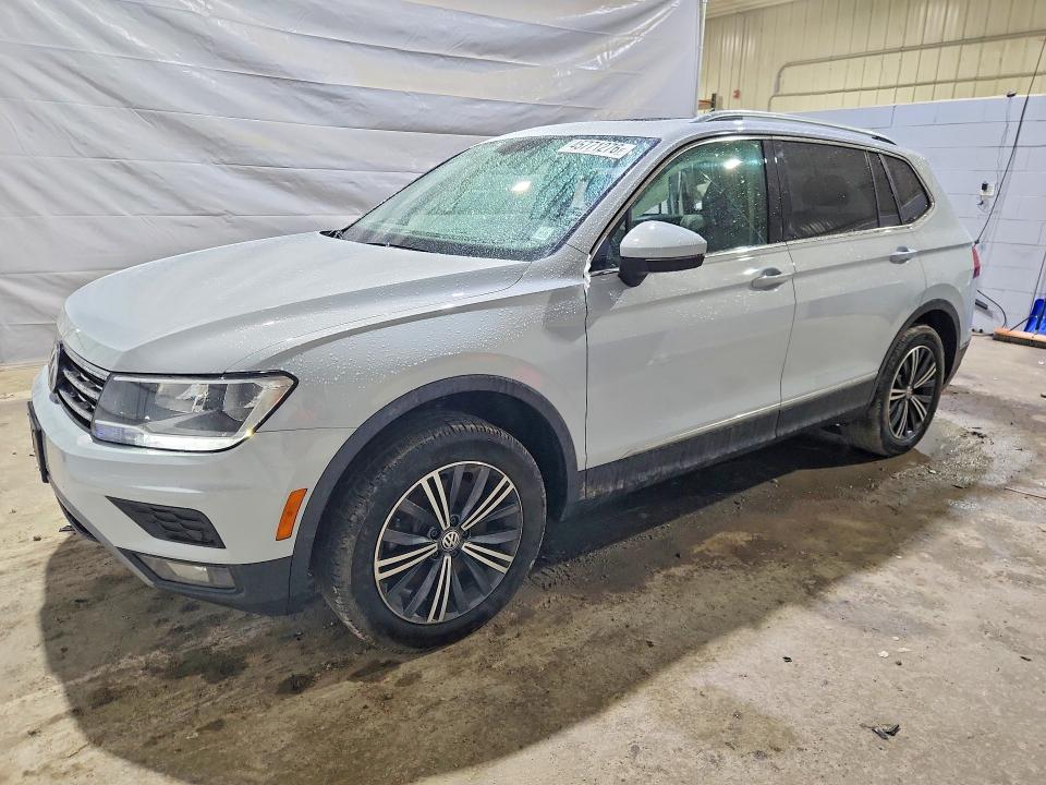 45771276 :رقم المزاد ، 3VV2B7AX0KM011959 vin ، 2019 Volkswagen Tiguan مزاد بيع