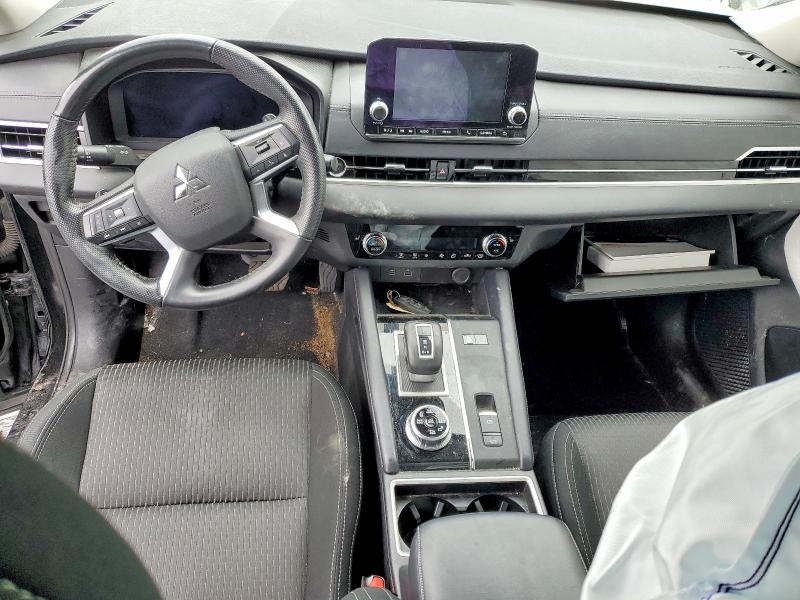 Продажа на аукционе авто 2024 Mitsubishi Outlander, vin: JA4T5UA99RZ623445, номер лота: 45550296