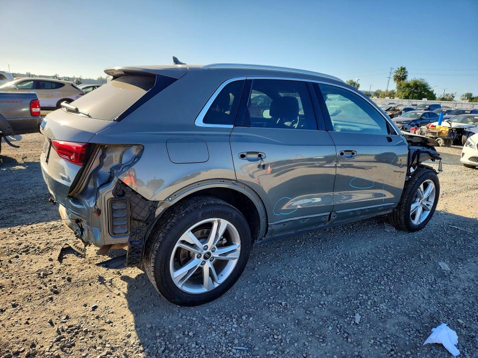 47452986 :رقم المزاد ، WA1DECF35R1043014 vin ، 2024 Audi Q3 مزاد بيع