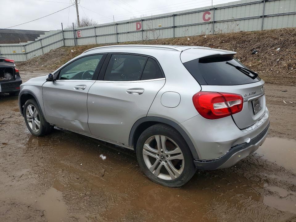 2018 Mercedes-benz Gla მანქანა იყიდება აუქციონზე, vin: WDCTG4GB5JJ463247, აუქციონის ნომერი: 47023986